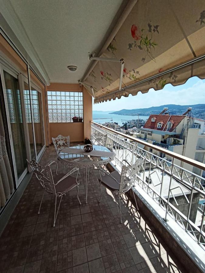 Golden Mirror In Kavala Apartment Bagian luar foto
