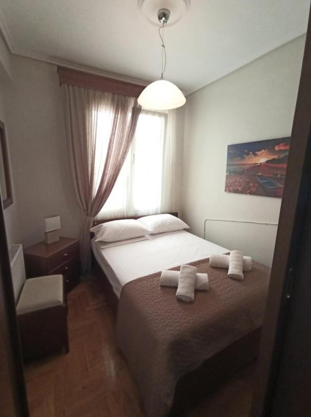 Golden Mirror In Kavala Apartment Bagian luar foto