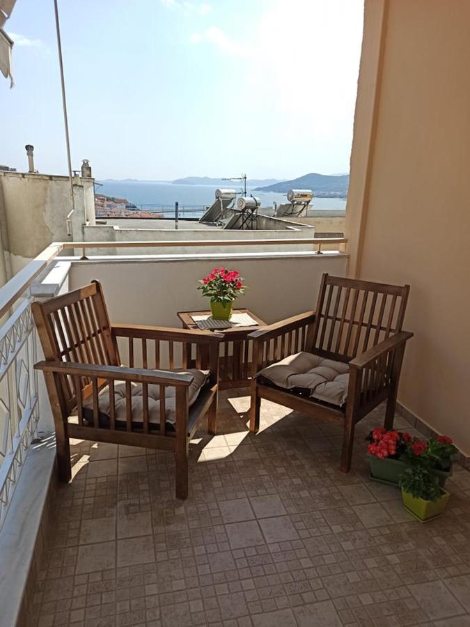 Golden Mirror In Kavala Apartment Bagian luar foto