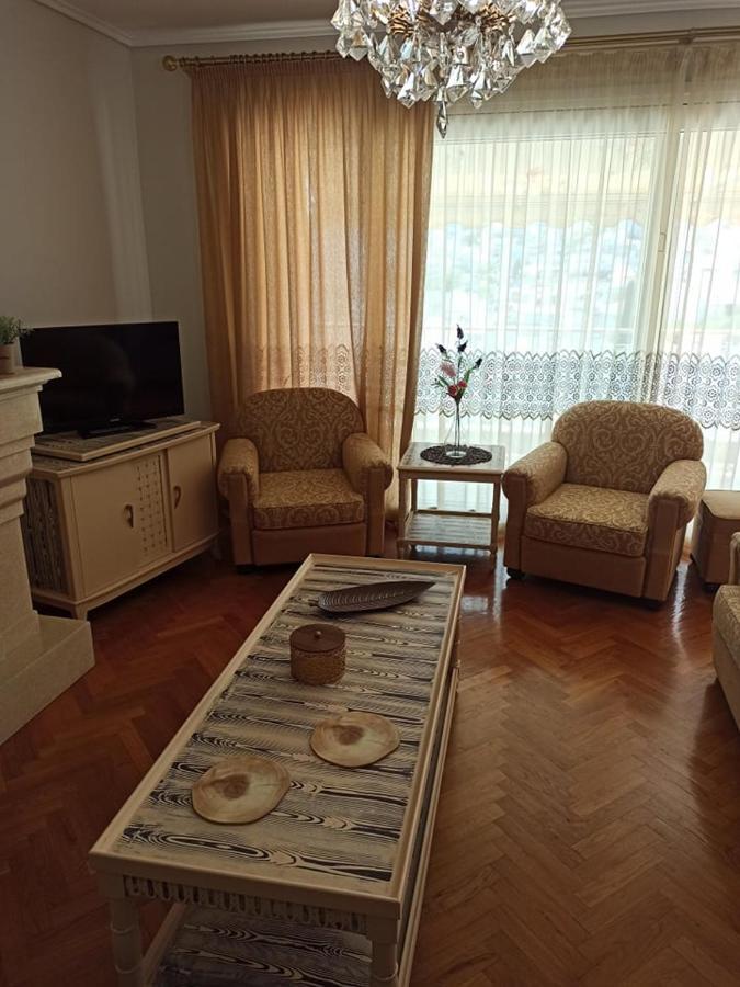 Golden Mirror In Kavala Apartment Bagian luar foto