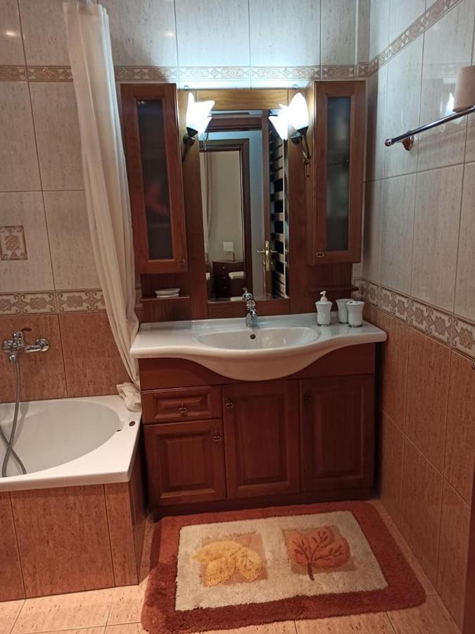 Golden Mirror In Kavala Apartment Bagian luar foto
